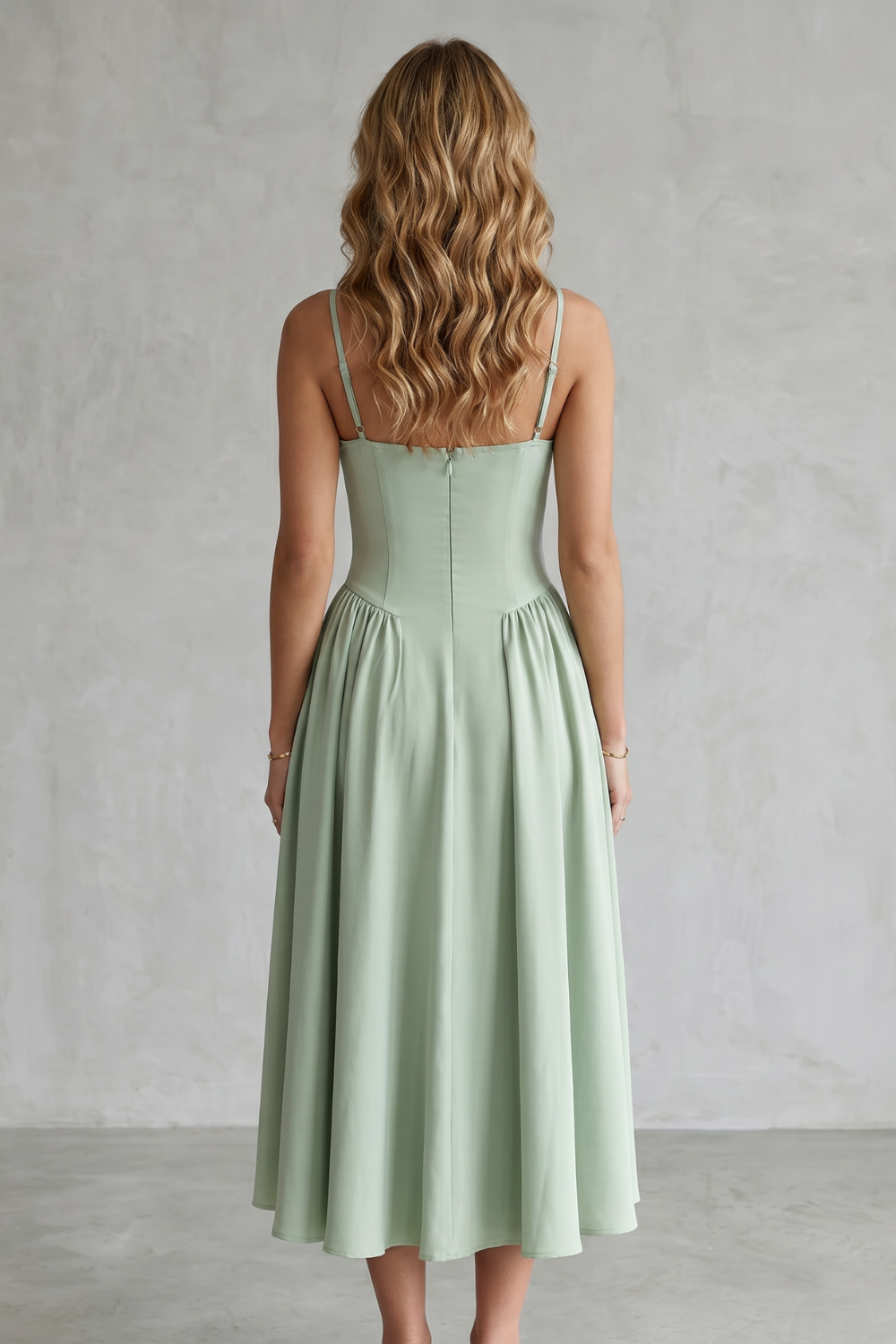 Sleeveless Structured Dress for Women – Timeless Design, Elegant Fit